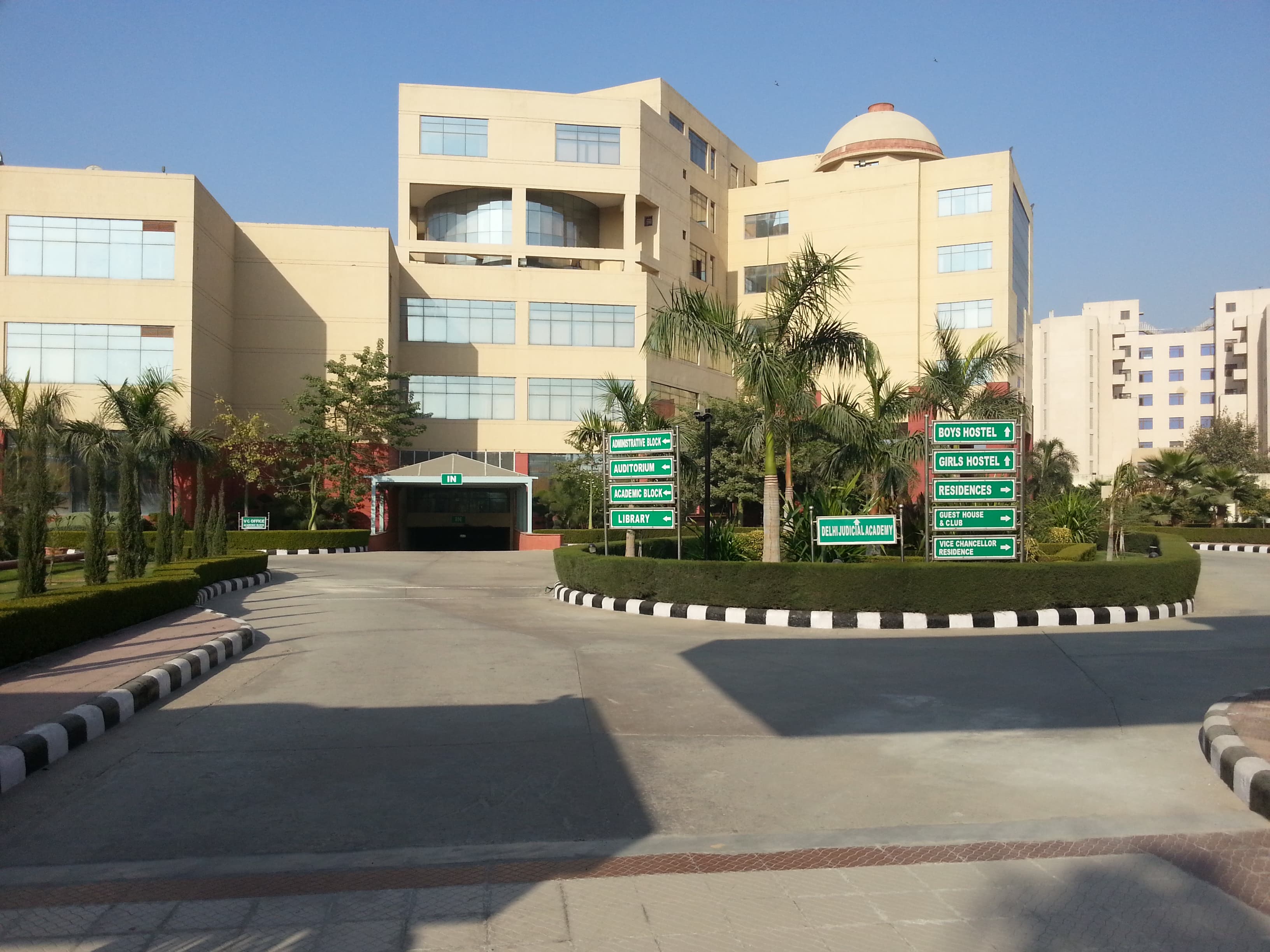 National Law University Delhi (NLU Delhi)